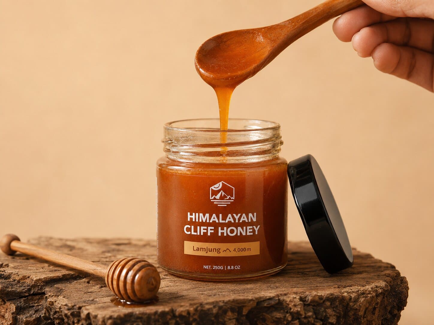 Himalayan Cliff Honey from Lamjung Nepal harvested from wild Apis laboriosa bees in the Himalayan mountains